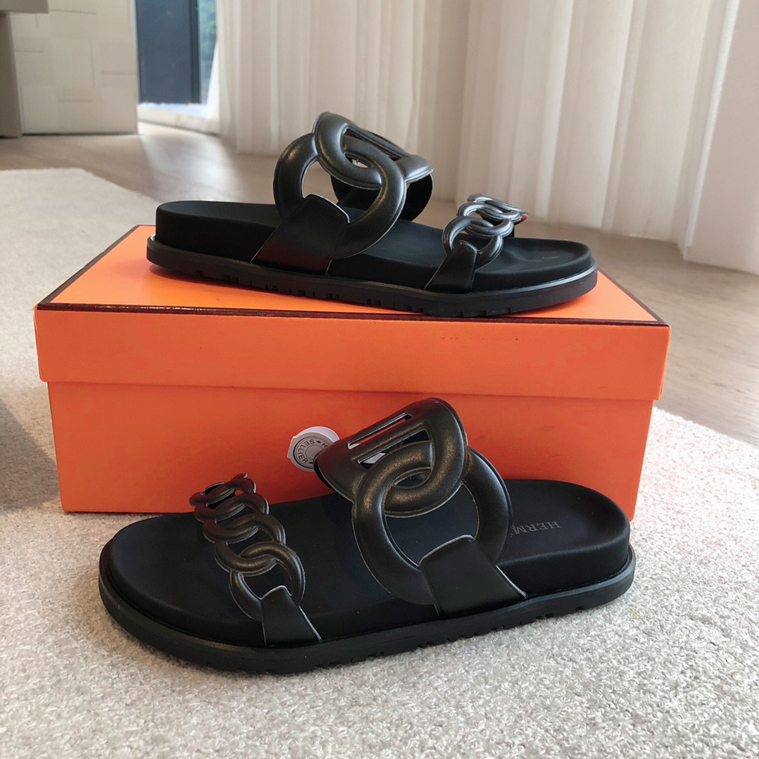 UA Hermès Extra sandal