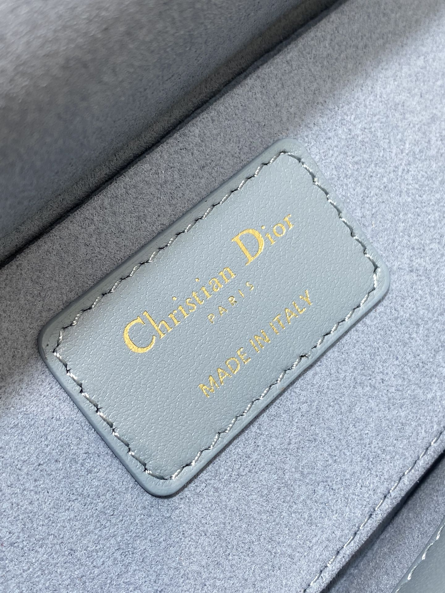 D*or samll d-joy bag 22.5 x 6 x 11.5cm