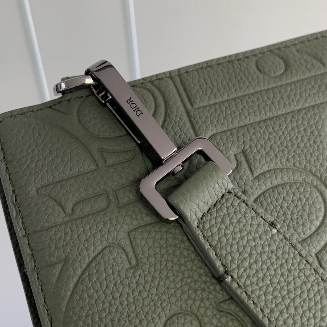 D*or a5 triangle pouch 27 x 19.5 x 6 cm