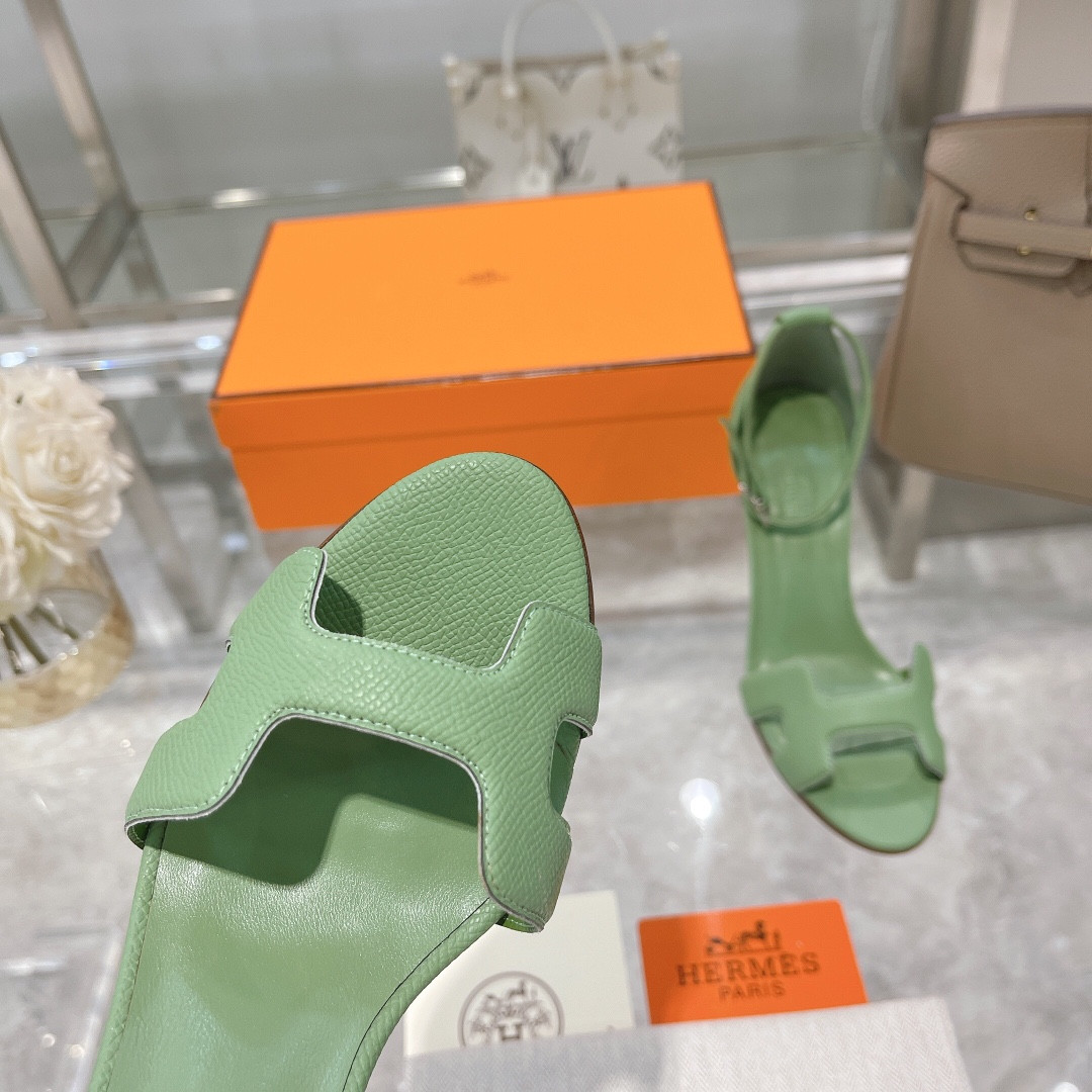 UA Hermès Heeled Sandal
