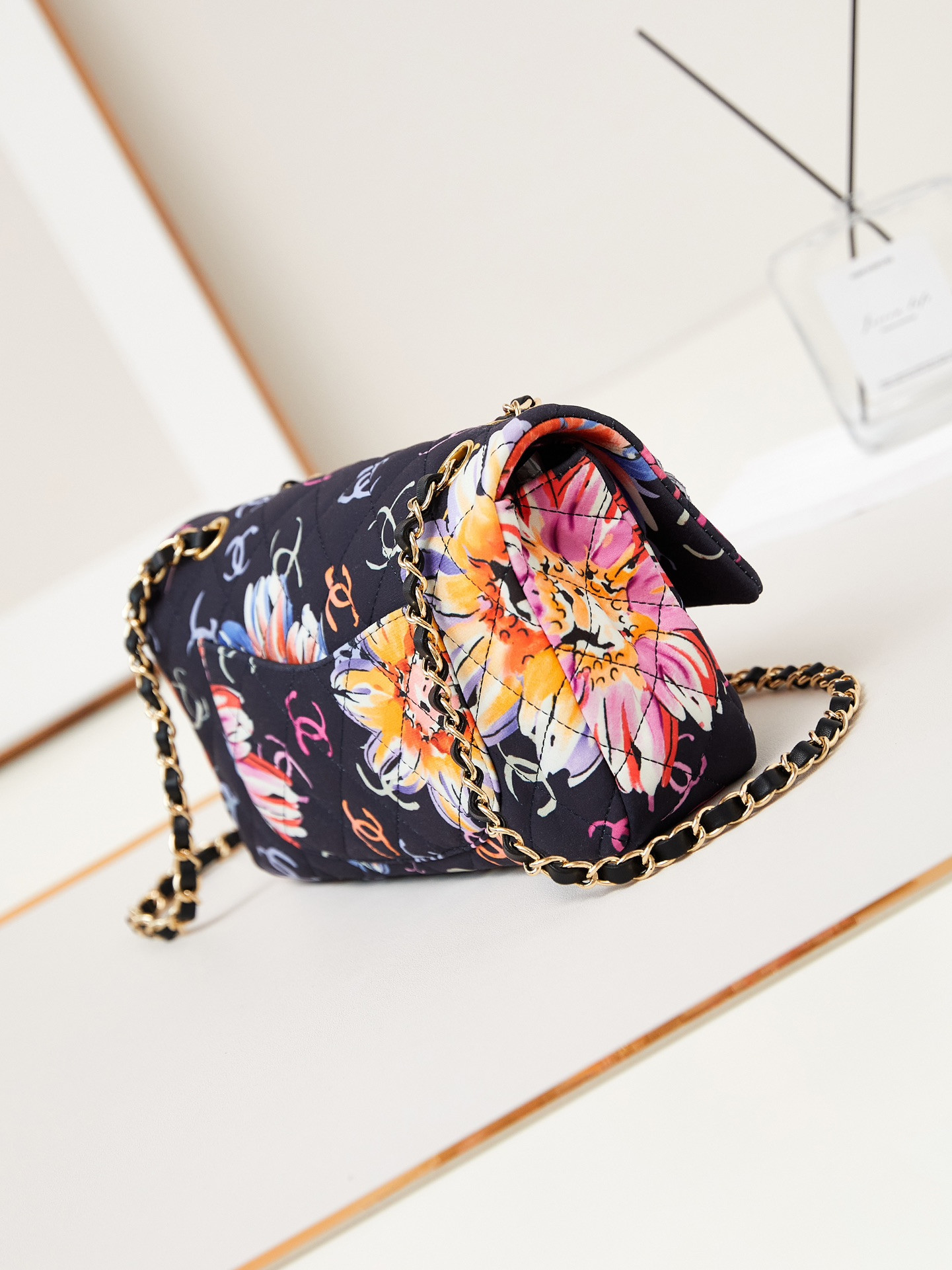 Ch*el classic flap bag 15.5×25.5×6.5cm