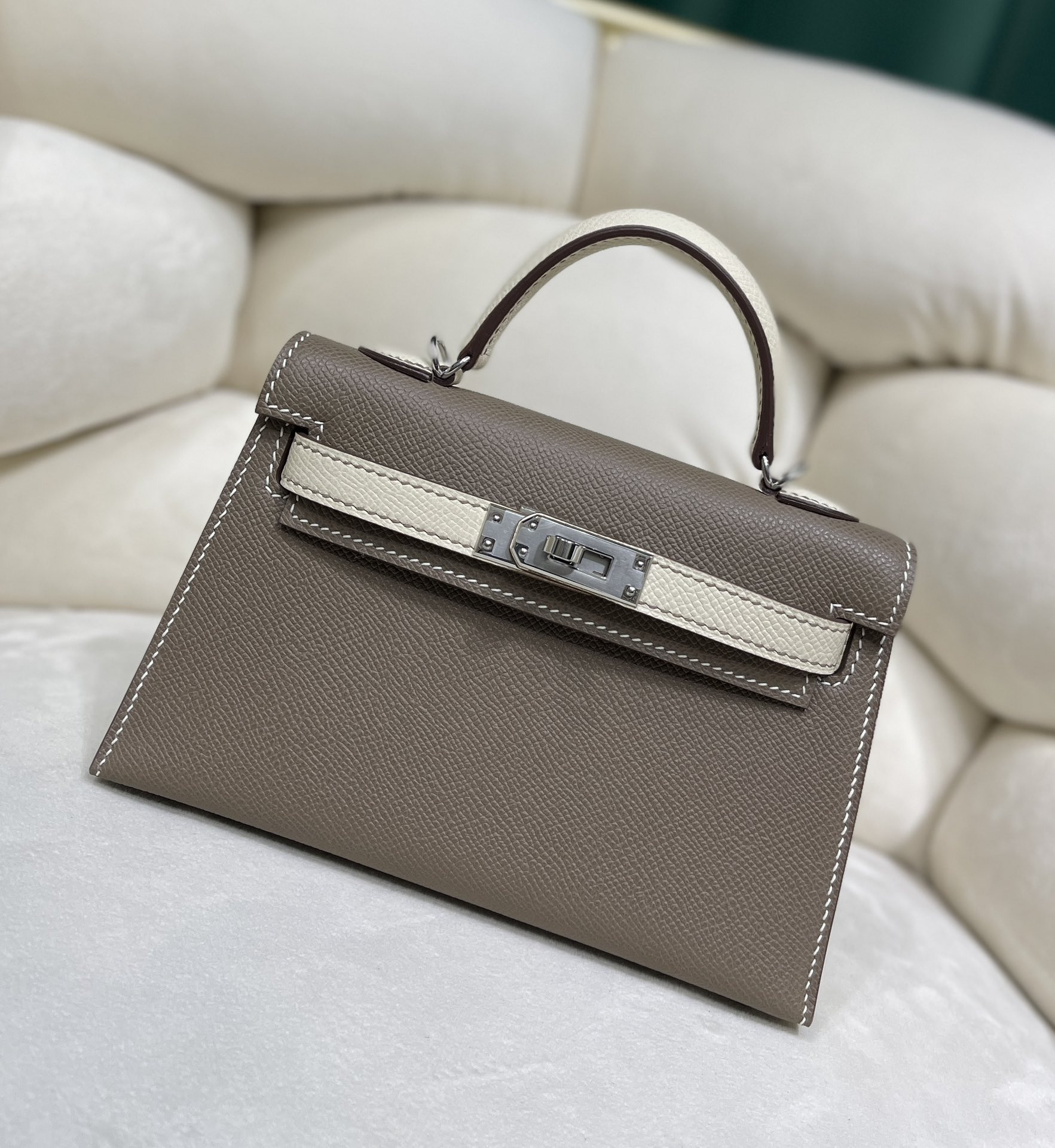 Hermès Mini Kelly 19 19×6×12CM