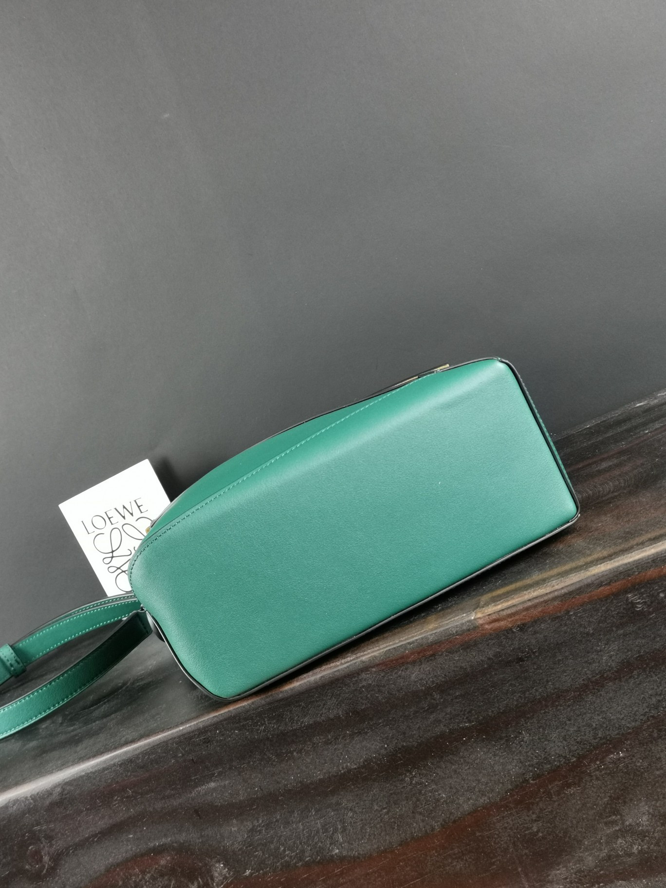 L0ew* small puzzle bag in classic calfskin 24x10.5x16.5cm