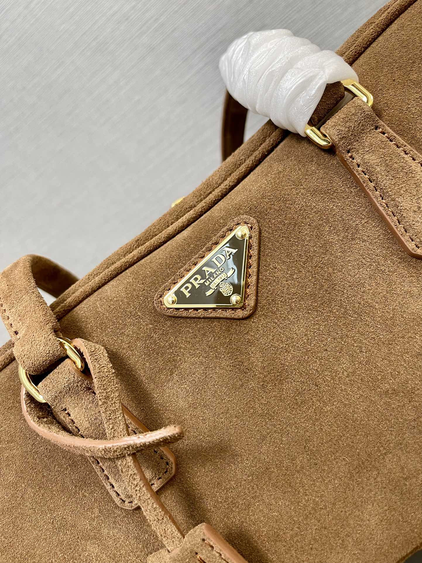 Pra*a re-edition 1978 handle bag 30x14x8.5cm