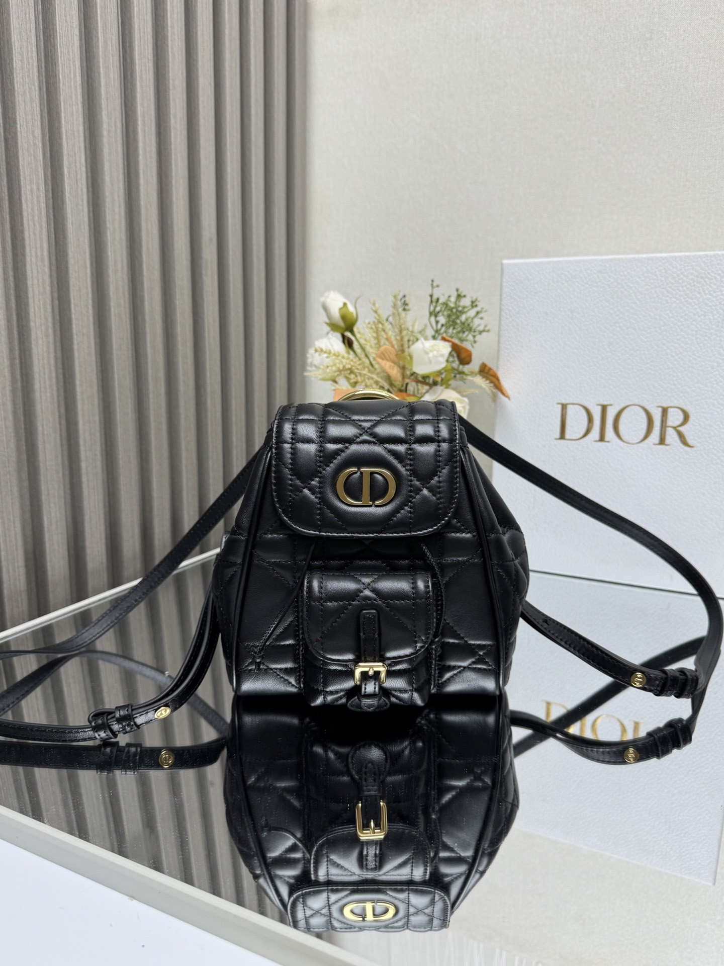 D*or caro backpack small 19.5 x 18.5 x 8.5 cm