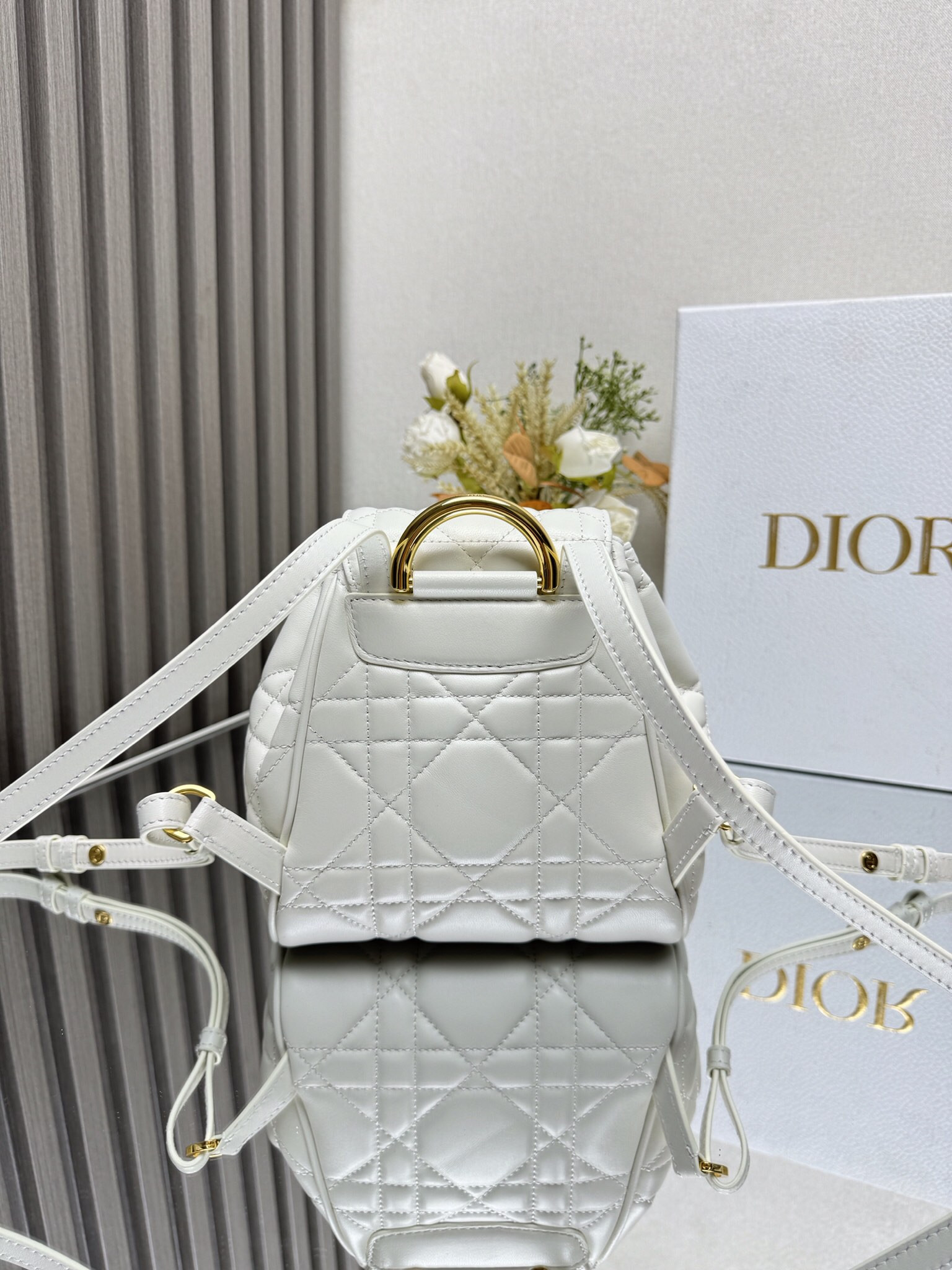D*or caro backpack small 19.5 x 18.5 x 8.5 cm