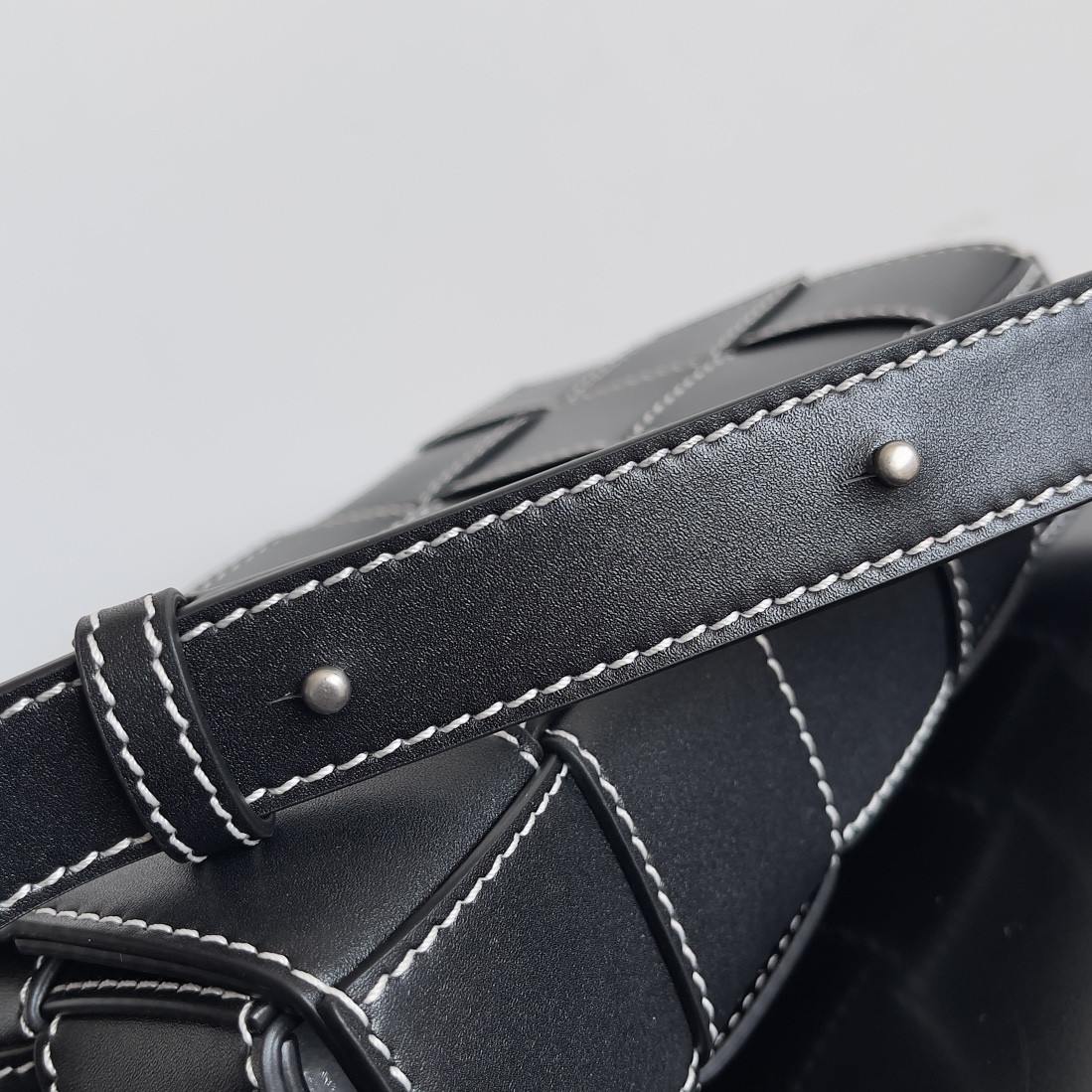 bo*te*ga Ve*ne*ta cassette 15x23x5cm