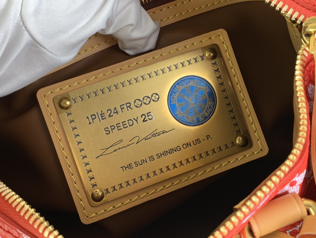 LV SPEEDY BANDOULIÈRE25 M24425