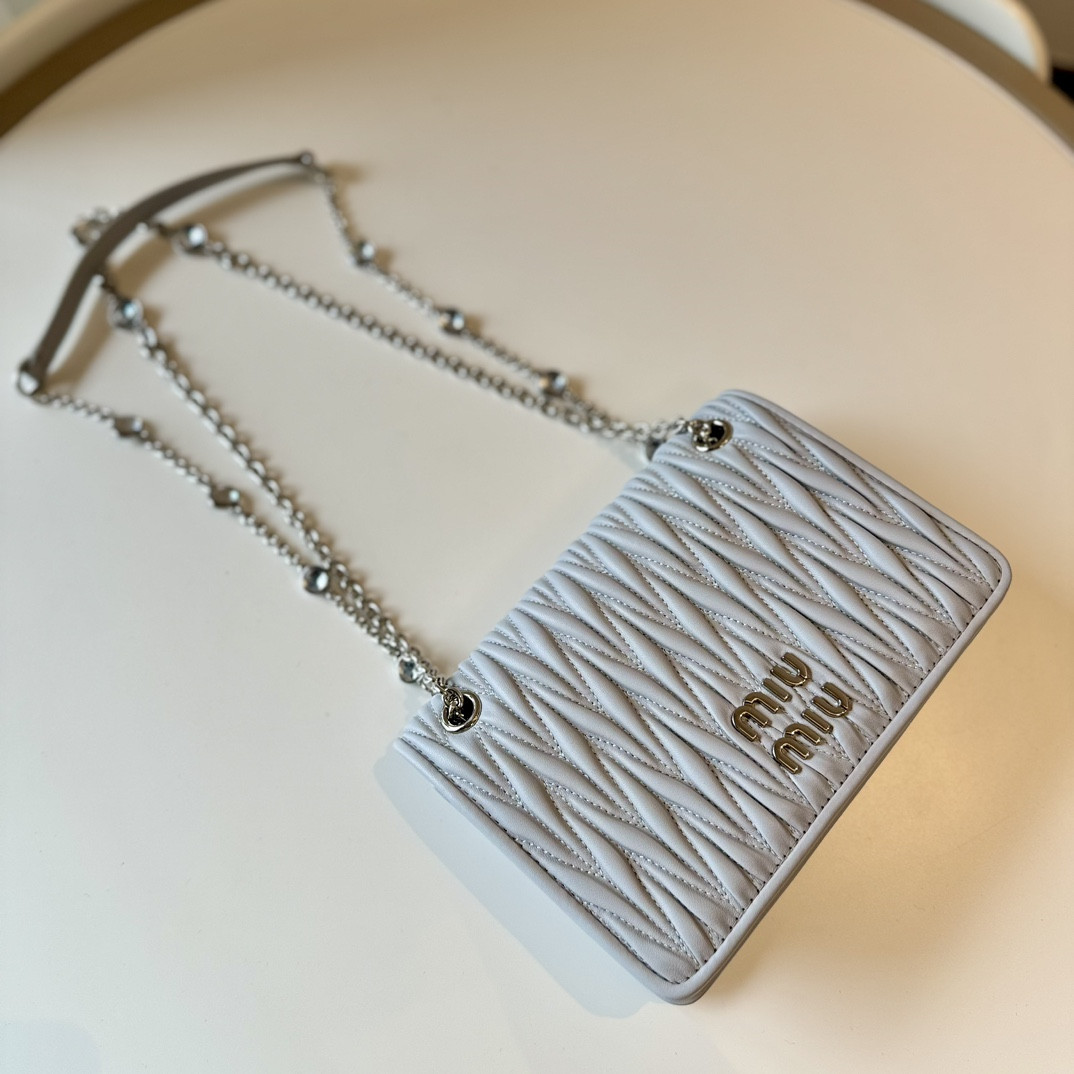 Miu Miu Matelassé 19X13X5cm