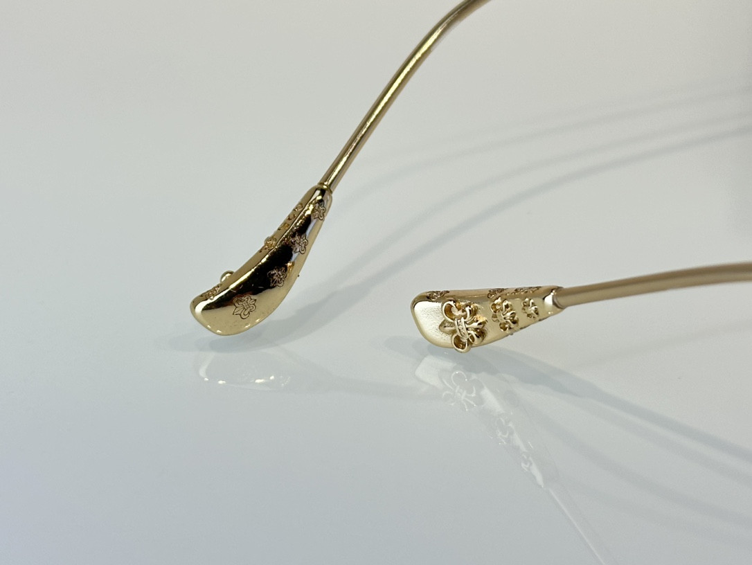 Ch**me He**ts glasses ch8118 56-16-148