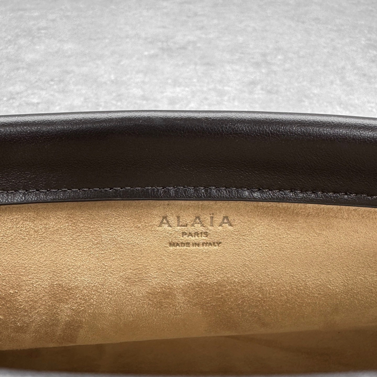 ALAÏA LE CLICK EAST WEST MEDIUM BAG 30x14x9cm