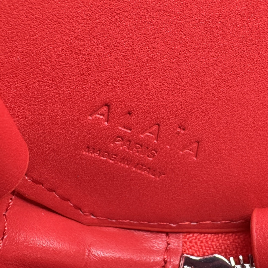 ALAÏA Le Coeur Heart Bag 18.5x20.5x5cm