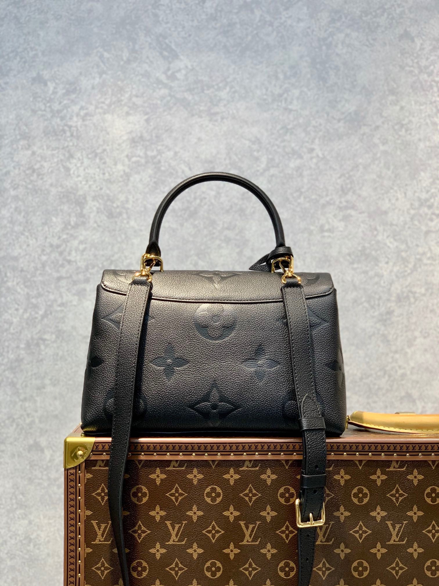LV MADELEINE MM M45976